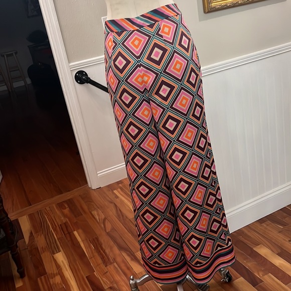 Trina Turk Bay Pants - Picture 6 of 8